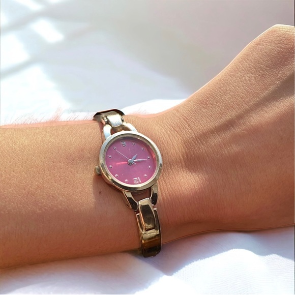 Vintage Rare Quartz Watch Pink Face Limited Edition